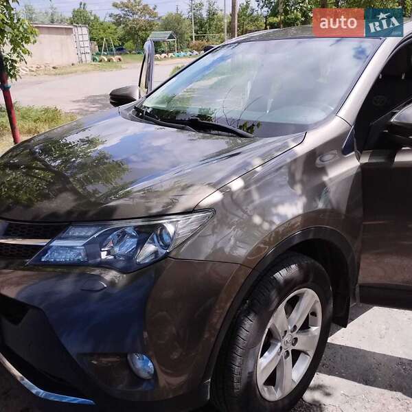 Toyota RAV4 2014