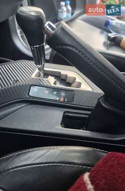 Внедорожник / Кроссовер Toyota RAV4 2013 в 
