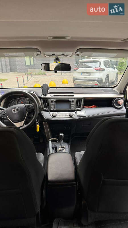 Позашляховик / Кросовер Toyota RAV4 2014 в Броварах
