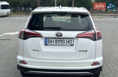 Позашляховик / Кросовер Toyota RAV4 2017 в Одесі