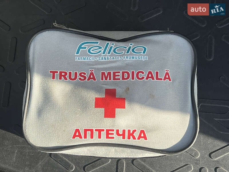 Позашляховик / Кросовер Toyota RAV4 2019 в Харкові фото 15 Позашляховик / Кросовер Toyota RAV4 2019 в Харкові