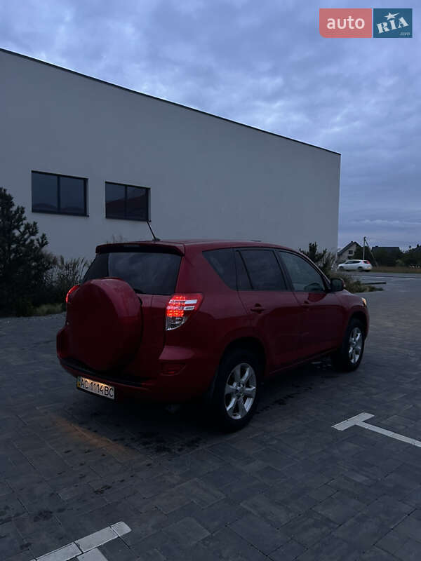 Внедорожник / Кроссовер Toyota RAV4 2011 в Луцке фото 4 Внедорожник / Кроссовер Toyota RAV4 2011 в Луцке