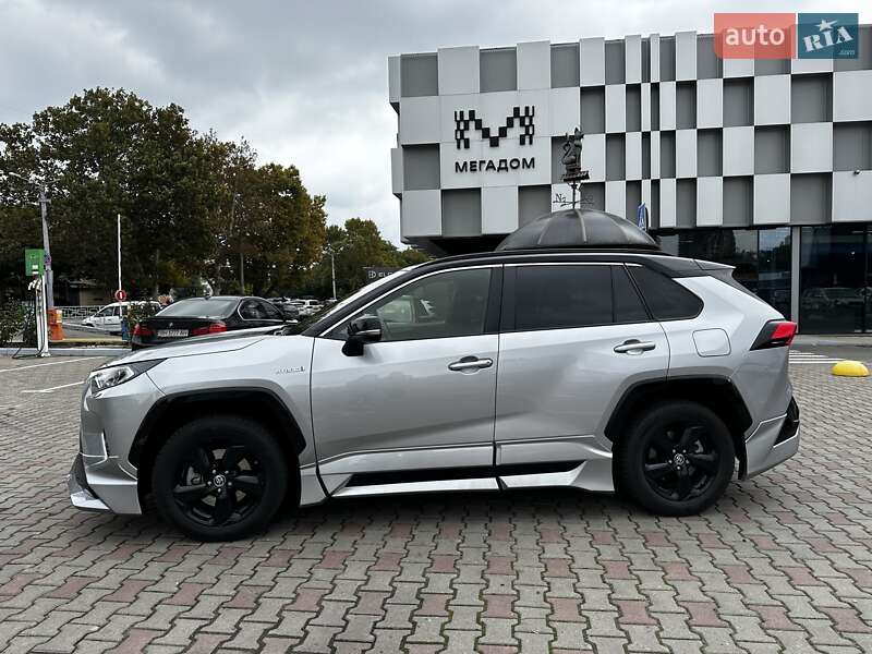 Позашляховик / Кросовер Toyota RAV4 2021 в Одесі