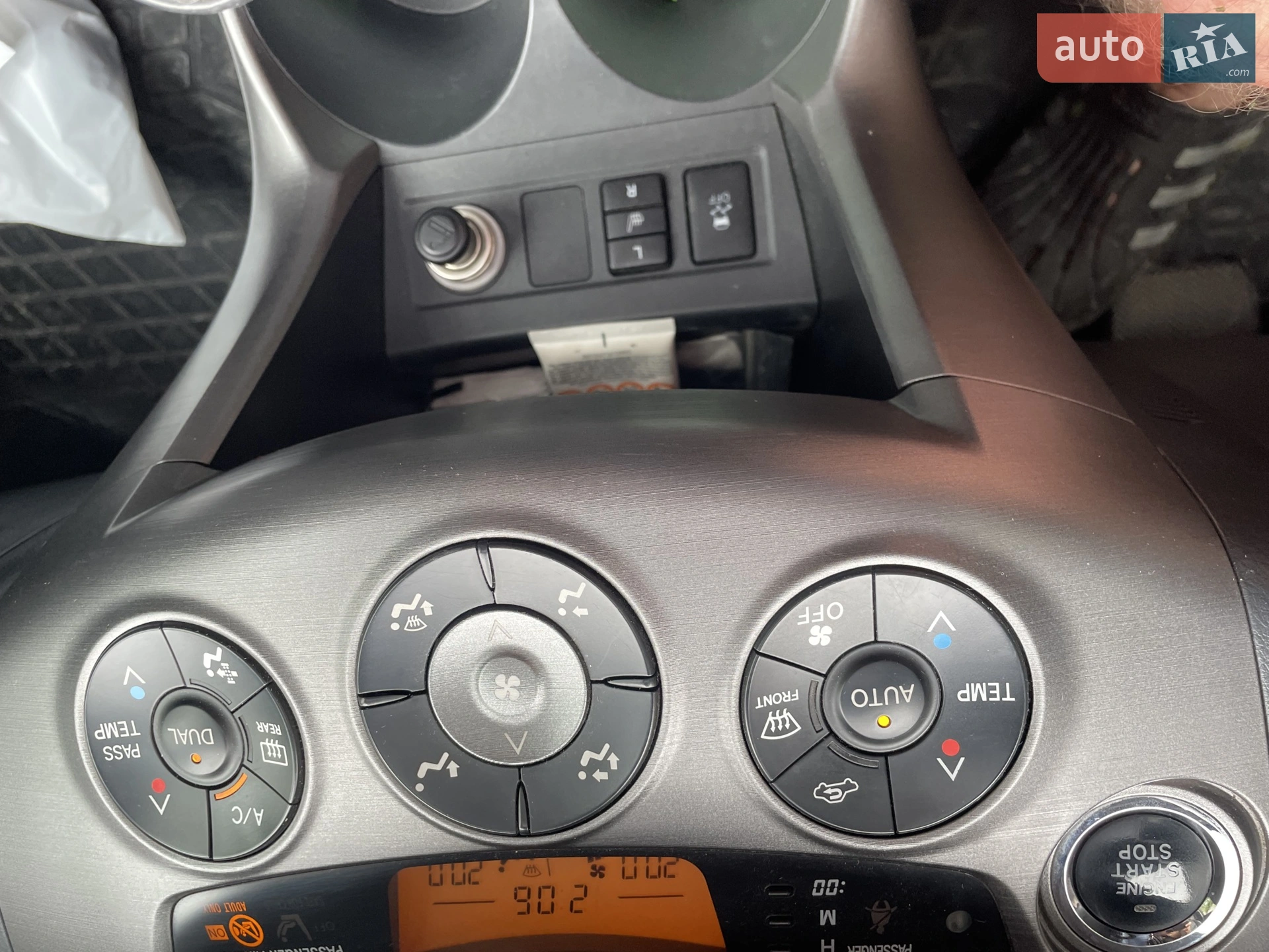 2010 Toyota RAV 4 - мініатюра 18