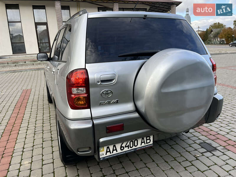 Внедорожник / Кроссовер Toyota RAV4 2004 в Ивано-Франковске фото 12 Внедорожник / Кроссовер Toyota RAV4 2004 в Ивано-Франковске