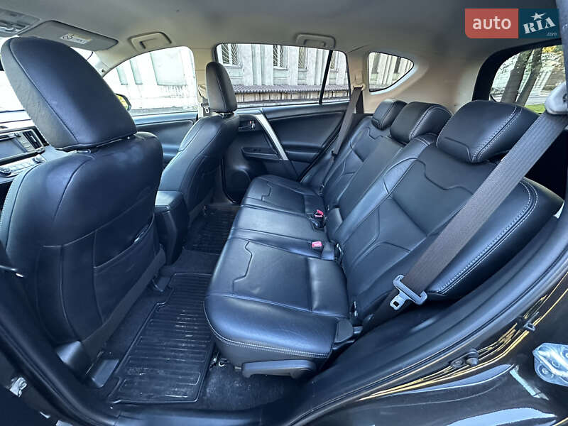 Внедорожник / Кроссовер Toyota RAV4 2014 в Днепре