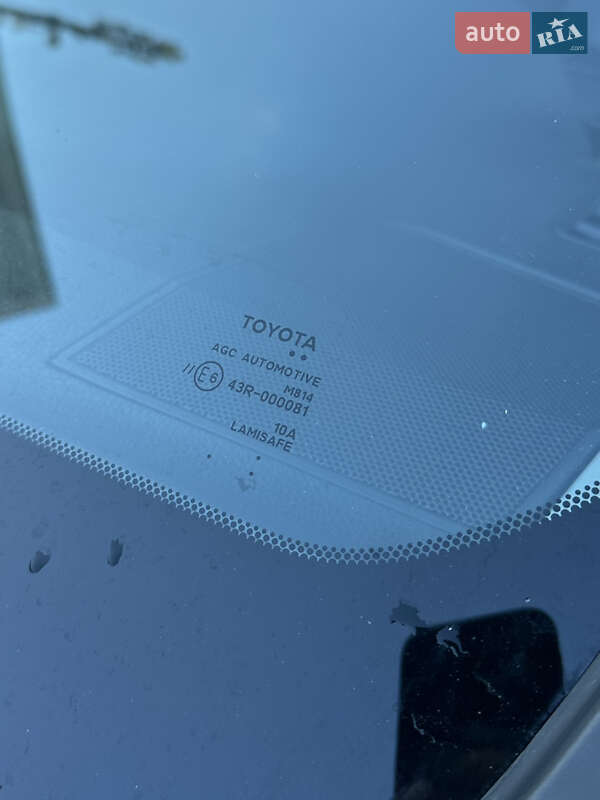 Внедорожник / Кроссовер Toyota RAV4 2014 в Днепре
