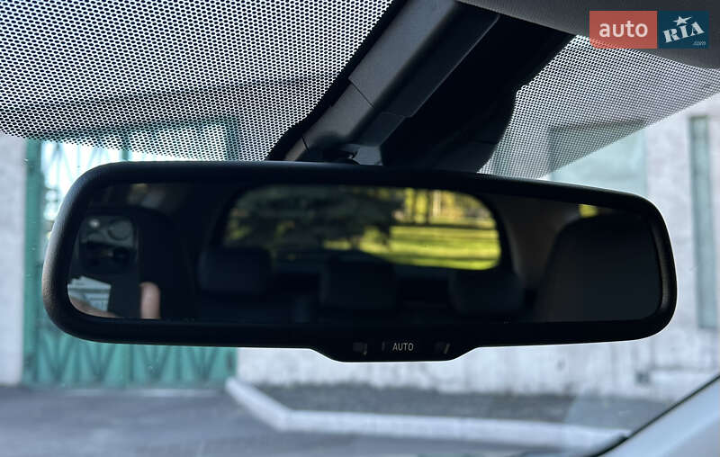 Внедорожник / Кроссовер Toyota RAV4 2014 в Днепре