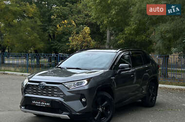 Позашляховик / Кросовер Toyota RAV4 2020 в Миколаєві