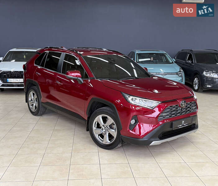Позашляховик / Кросовер Toyota RAV4 2020 в Одесі фото Позашляховик / Кросовер Toyota RAV4 2020 в Одесі