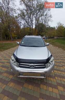 Внедорожник / Кроссовер Toyota RAV4 2007 в 
