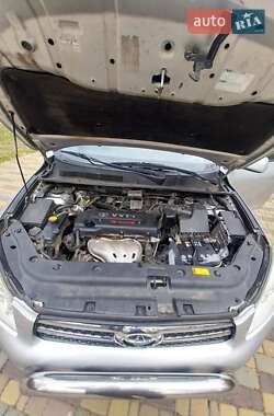 Внедорожник / Кроссовер Toyota RAV4 2007 в 