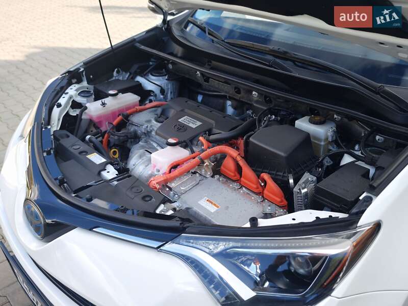 Внедорожник / Кроссовер Toyota RAV4 2016 в Одессе фото 52 Внедорожник / Кроссовер Toyota RAV4 2016 в Одессе