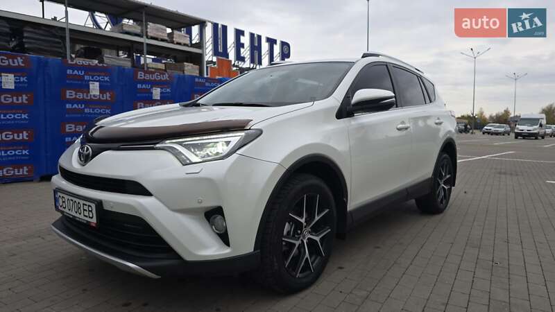 Позашляховик / Кросовер Toyota RAV4 2016 в Прилуках