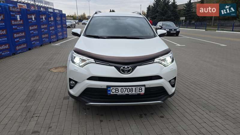Позашляховик / Кросовер Toyota RAV4 2016 в Прилуках