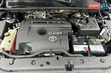 Внедорожник / Кроссовер Toyota RAV4 2010 в 