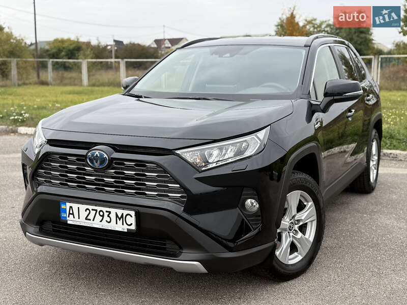 Позашляховик / Кросовер Toyota RAV4 2021 в Києві фото 4 Позашляховик / Кросовер Toyota RAV4 2021 в Києві