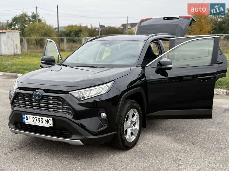Позашляховик / Кросовер Toyota RAV4 2021 в Києві фото 26 Позашляховик / Кросовер Toyota RAV4 2021 в Києві