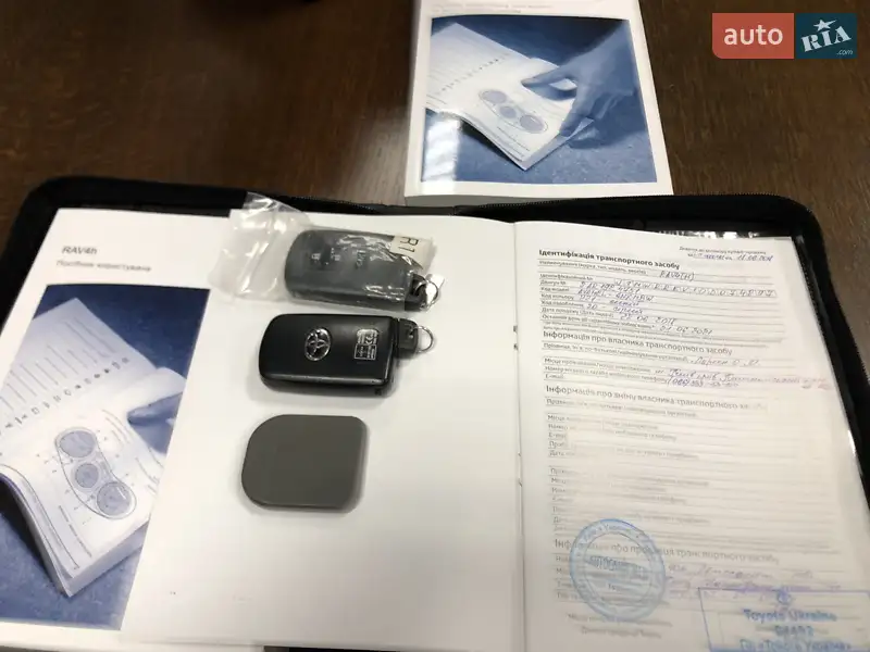 Внедорожник / Кроссовер Toyota RAV4 2018 в Николаеве документ 2 фото Внедорожник / Кроссовер Toyota RAV4 2018 в Николаеве документ