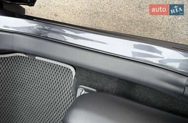 Внедорожник / Кроссовер Toyota RAV4 2019 в 