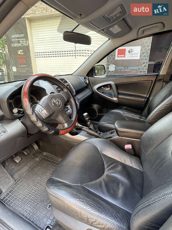 Внедорожник / Кроссовер Toyota RAV4 2010 в Одессе фото 13 Внедорожник / Кроссовер Toyota RAV4 2010 в Одессе