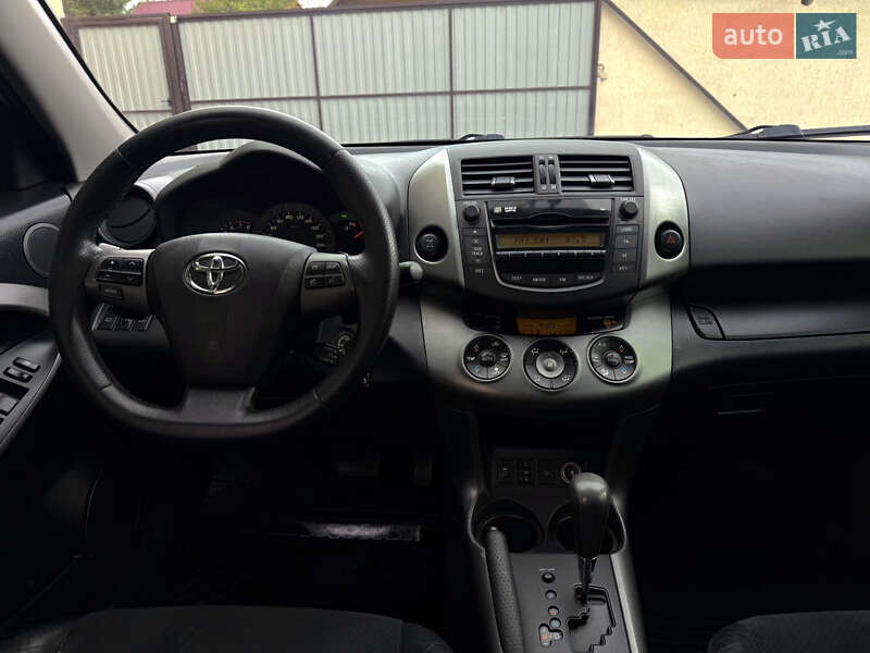 Позашляховик / Кросовер Toyota RAV4 2011 в Дніпрі фото 7 Позашляховик / Кросовер Toyota RAV4 2011 в Дніпрі