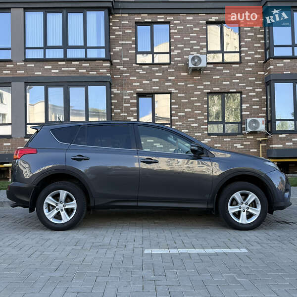 Внедорожник / Кроссовер Toyota RAV4 2013 в Житомире