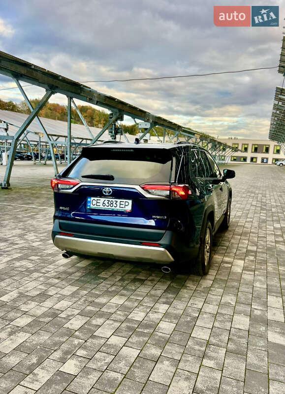 Позашляховик / Кросовер Toyota RAV4 2022 в Львові фото 8 Позашляховик / Кросовер Toyota RAV4 2022 в Львові