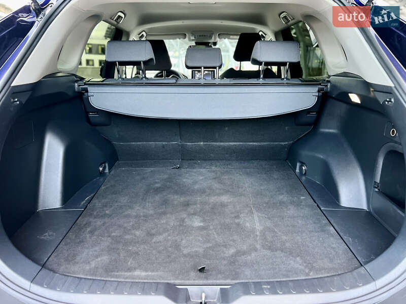 Позашляховик / Кросовер Toyota RAV4 2022 в Львові фото 40 Позашляховик / Кросовер Toyota RAV4 2022 в Львові