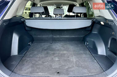 Позашляховик / Кросовер Toyota RAV4 2022 в 