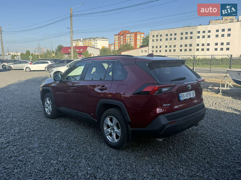 Позашляховик / Кросовер Toyota RAV4 2021 в Хмельницькому фото 3 Позашляховик / Кросовер Toyota RAV4 2021 в Хмельницькому