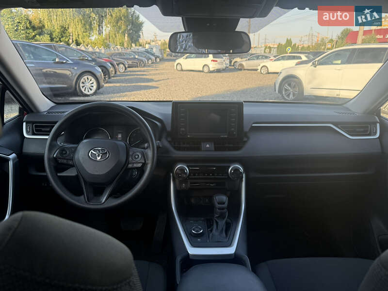 Позашляховик / Кросовер Toyota RAV4 2021 в Хмельницькому фото 9 Позашляховик / Кросовер Toyota RAV4 2021 в Хмельницькому