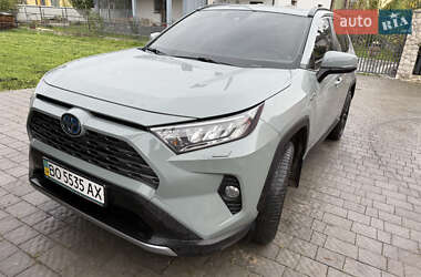 Позашляховик / Кросовер Toyota RAV4 2021 в Тернополі