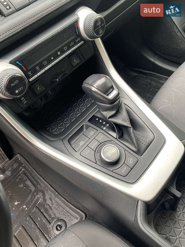 Внедорожник / Кроссовер Toyota RAV4 2022 в Подольске фото 31 Внедорожник / Кроссовер Toyota RAV4 2022 в Подольске