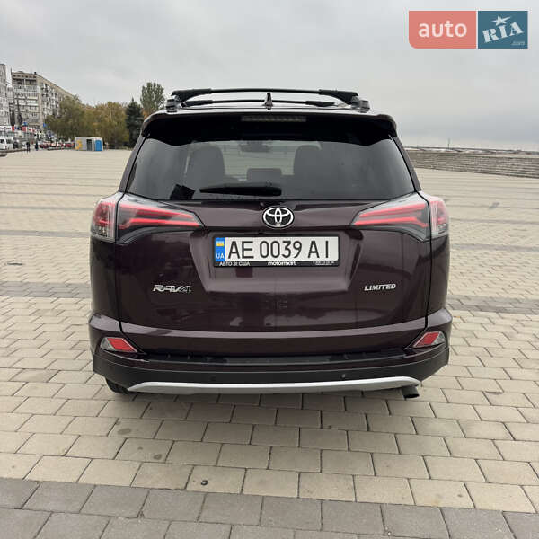 Внедорожник / Кроссовер Toyota RAV4 2017 в Днепре фото 6 Внедорожник / Кроссовер Toyota RAV4 2017 в Днепре