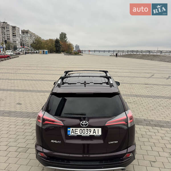 Внедорожник / Кроссовер Toyota RAV4 2017 в Днепре фото 11 Внедорожник / Кроссовер Toyota RAV4 2017 в Днепре