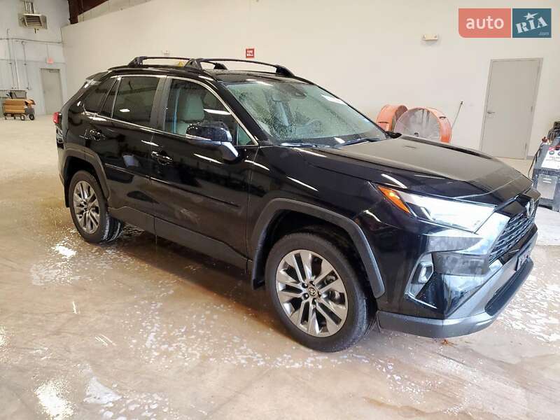 Позашляховик / Кросовер Toyota RAV4 2025 в Дніпрі фото 4 Позашляховик / Кросовер Toyota RAV4 2025 в Дніпрі