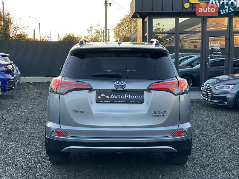 Внедорожник / Кроссовер Toyota RAV4 2017 в Луцке фото 29 Внедорожник / Кроссовер Toyota RAV4 2017 в Луцке