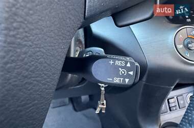 Внедорожник / Кроссовер Toyota RAV4 2011 в 