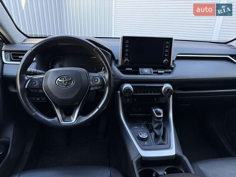 Внедорожник / Кроссовер Toyota RAV4 2019 в Хмельницком фото 21 Внедорожник / Кроссовер Toyota RAV4 2019 в Хмельницком