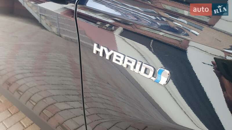 Позашляховик / Кросовер Toyota RAV4 2017 в Харкові фото 36 Позашляховик / Кросовер Toyota RAV4 2017 в Харкові