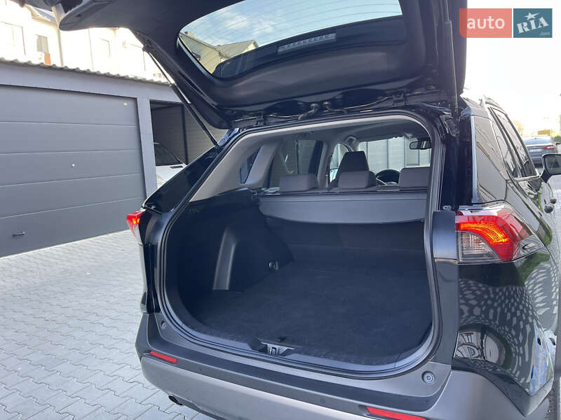 Внедорожник / Кроссовер Toyota RAV4 2021 в Черновцах фото 27 Внедорожник / Кроссовер Toyota RAV4 2021 в Черновцах