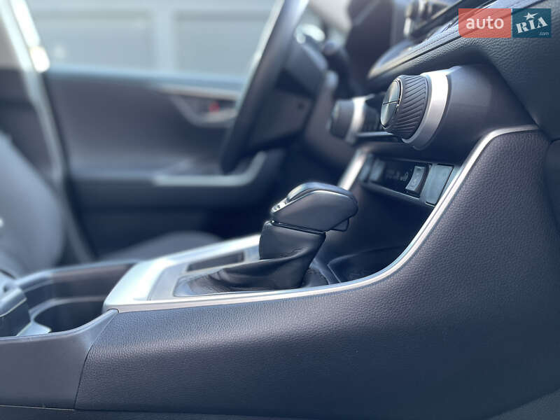 Внедорожник / Кроссовер Toyota RAV4 2021 в Черновцах фото 49 Внедорожник / Кроссовер Toyota RAV4 2021 в Черновцах
