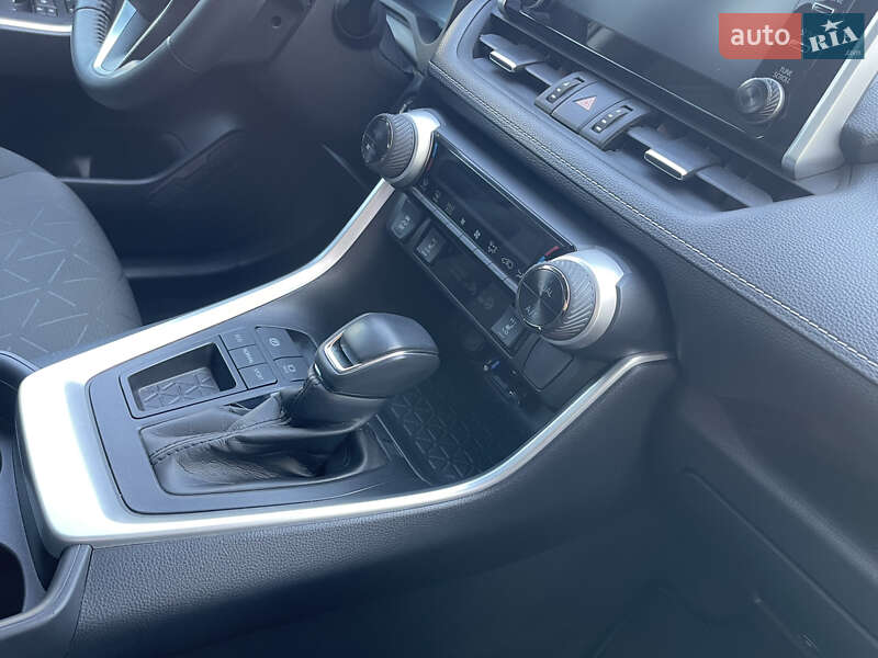 Внедорожник / Кроссовер Toyota RAV4 2021 в Черновцах фото 52 Внедорожник / Кроссовер Toyota RAV4 2021 в Черновцах