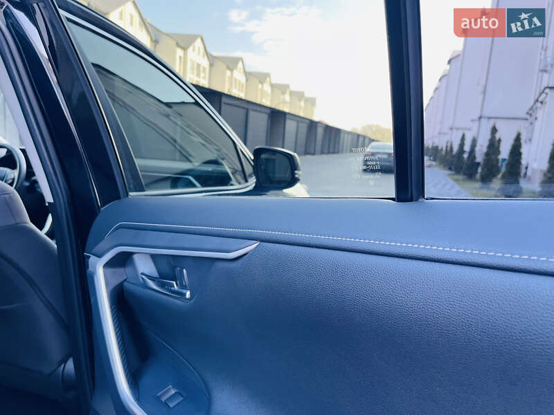 Внедорожник / Кроссовер Toyota RAV4 2021 в Черновцах фото 57 Внедорожник / Кроссовер Toyota RAV4 2021 в Черновцах