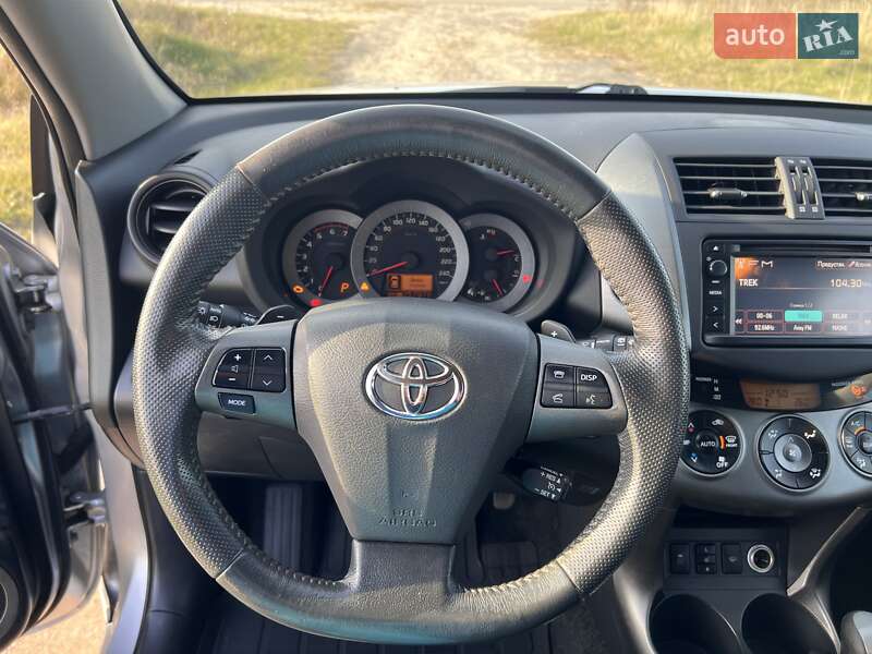 Позашляховик / Кросовер Toyota RAV4 2012 в Рівному фото 11 Позашляховик / Кросовер Toyota RAV4 2012 в Рівному