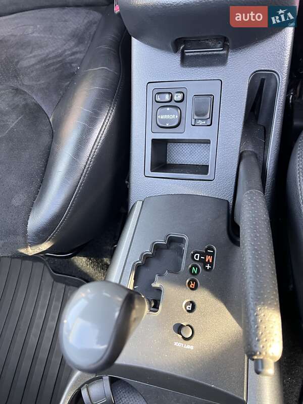 Позашляховик / Кросовер Toyota RAV4 2012 в Рівному фото 18 Позашляховик / Кросовер Toyota RAV4 2012 в Рівному