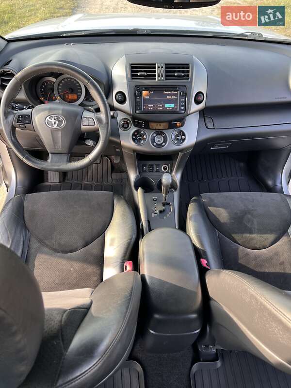Позашляховик / Кросовер Toyota RAV4 2012 в Рівному фото 26 Позашляховик / Кросовер Toyota RAV4 2012 в Рівному