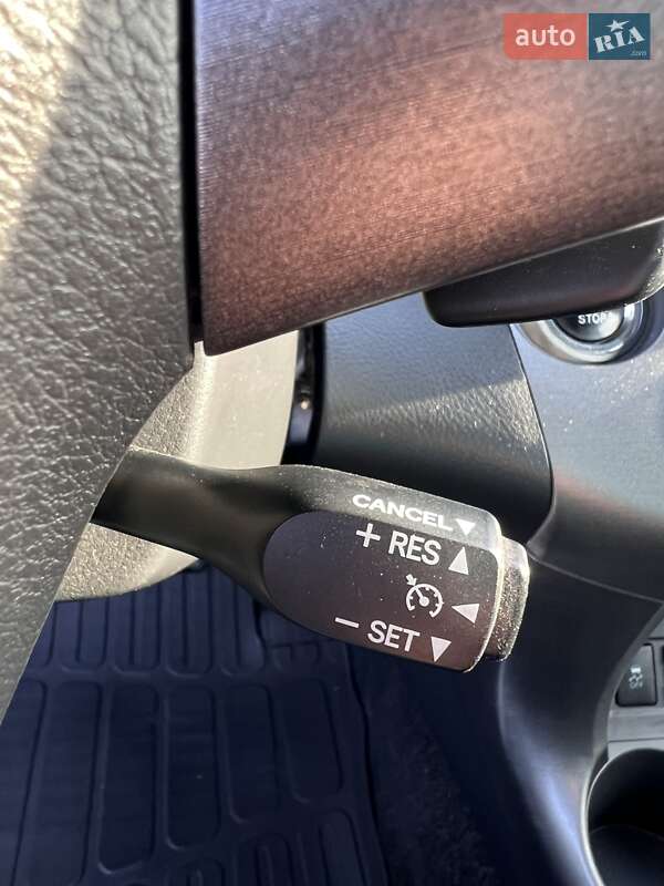 Позашляховик / Кросовер Toyota RAV4 2012 в Рівному фото 35 Позашляховик / Кросовер Toyota RAV4 2012 в Рівному