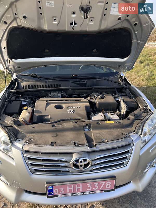 Позашляховик / Кросовер Toyota RAV4 2012 в Рівному фото 36 Позашляховик / Кросовер Toyota RAV4 2012 в Рівному